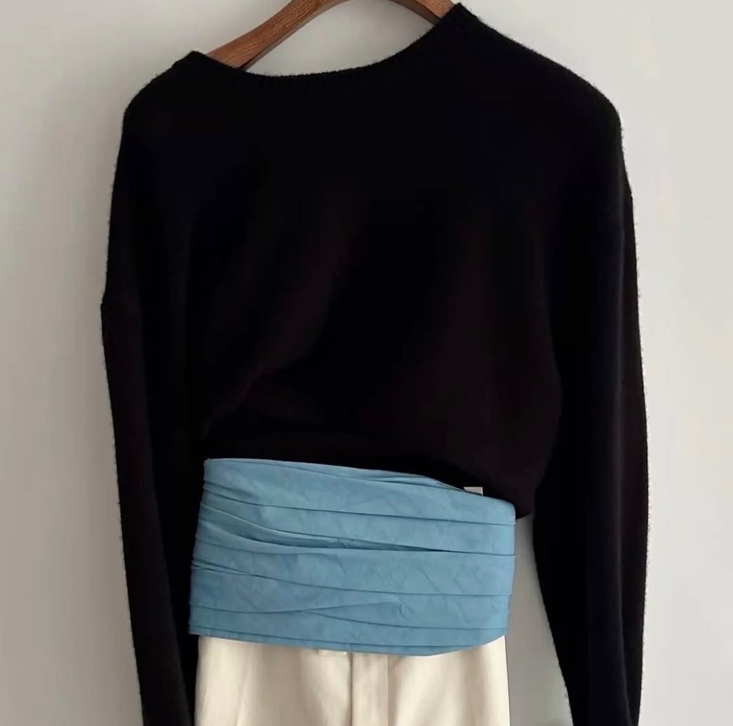 WE DIDN'T SEE IT COMING: HOW MICHAEL RIDER IS (ALMOST) MAKING US WANT TO WEAR COLOR