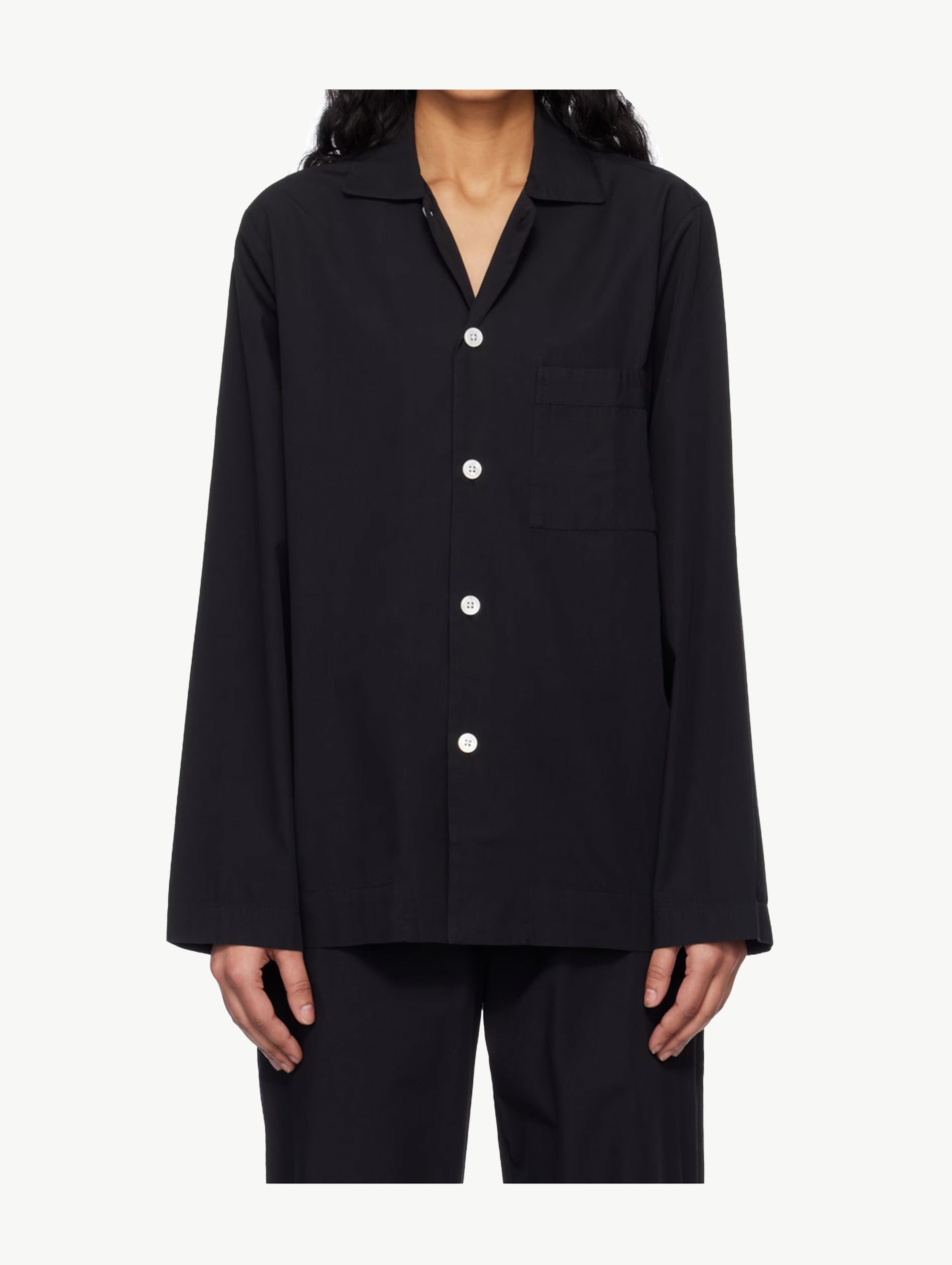 Black poplin long-sleeved pyjama shirt
